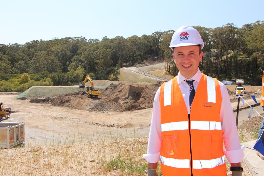 Matt Kean MP Member for Hornsby visits Hornsby Quarry site