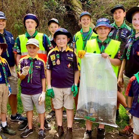 Hornsby Heights 1st Scouts on Clean Up Australia Day 